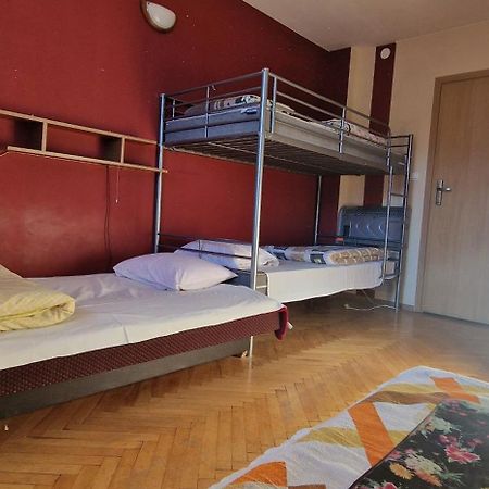 Pokoje U Wodzireja Kroscienko nad Dunajcem Exterior photo